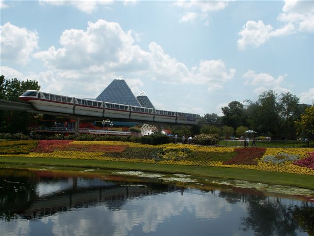 wdw-06-17-07 332 (51K)